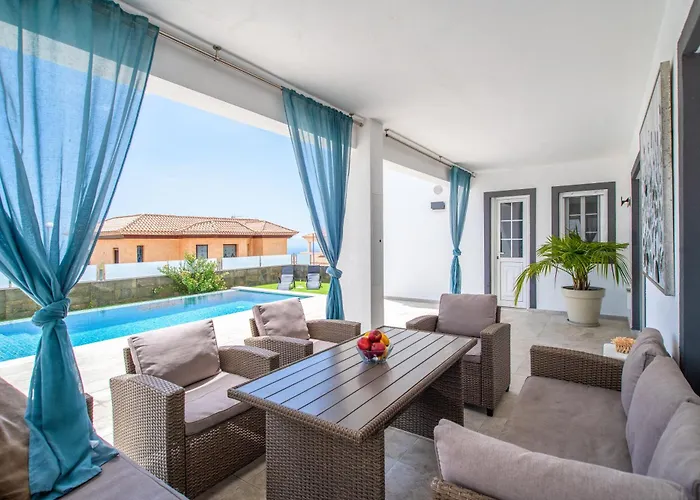 Villa Zion Tenerife With Heated Pool *