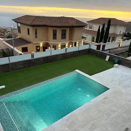 Zion Tenerife With Heated Pool וילה