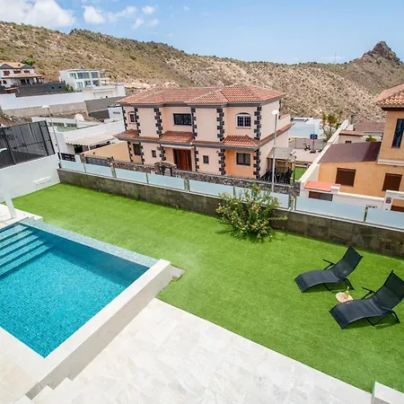 Zion Tenerife With Heated Pool וילה אדחה