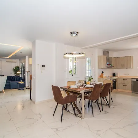 Zion Tenerife With Heated Pool Villa Costa Adeje (Tenerife)