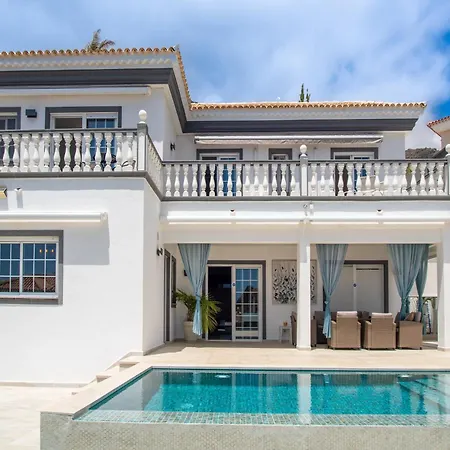 וילה Zion Tenerife With Heated Pool אדחה