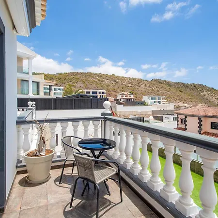 Zion Tenerife With Heated Pool