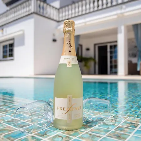 Zion Tenerife With Heated Pool Costa Adeje (Tenerife)